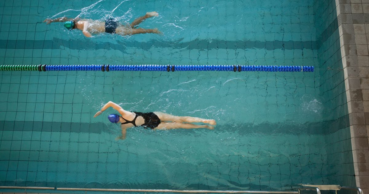 Как найти фитнес-клубы с бассейнами