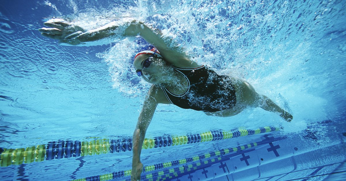 Hvordan du mister vekt Svømming en kilometer om dagen