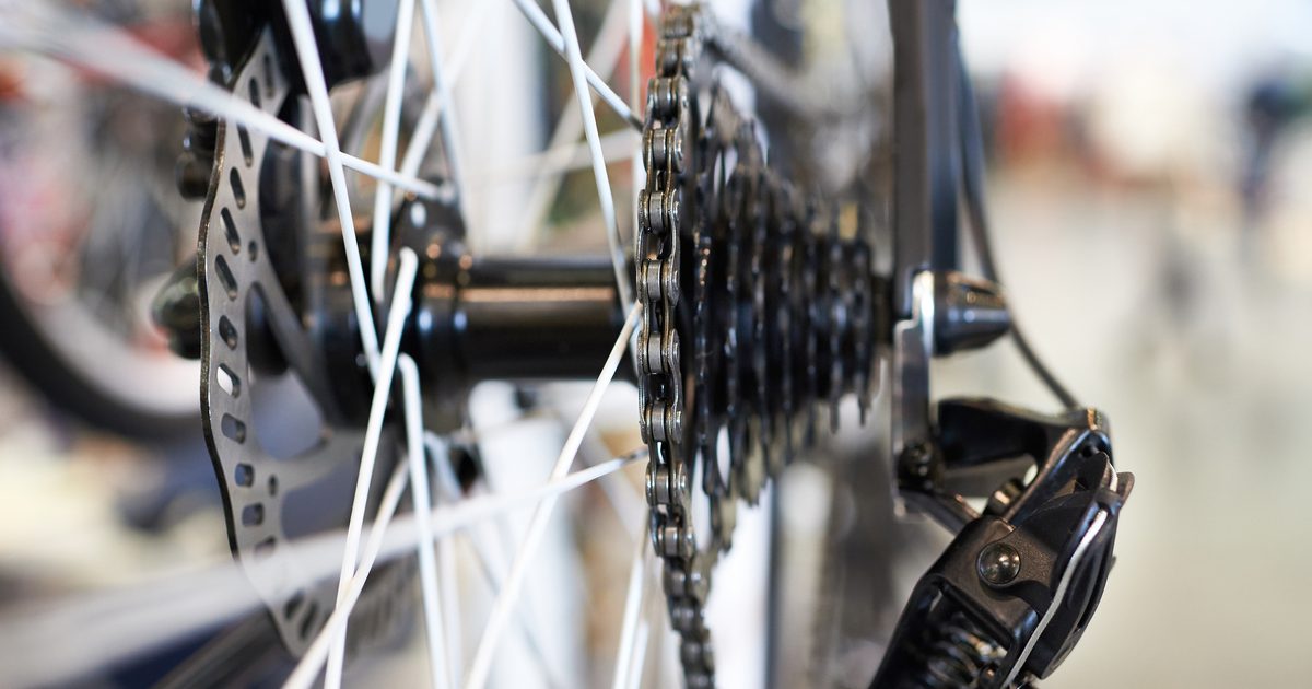Sådan laver du din cykel en stationær cykel