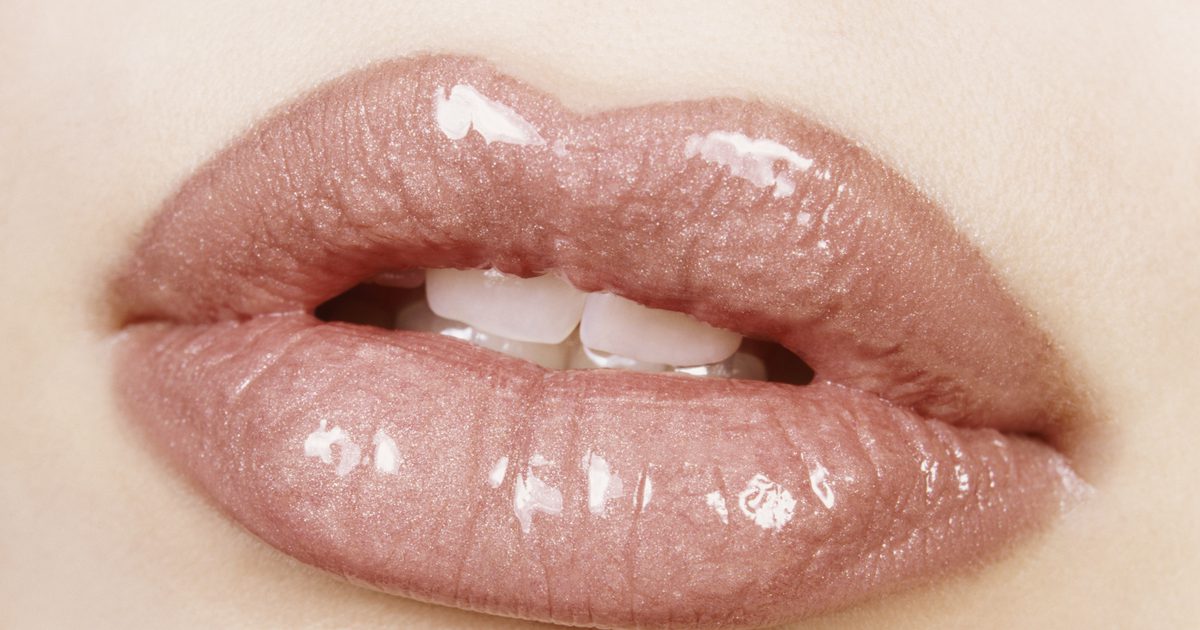 Hur man gör dina läppar större med ansiktsyoga
