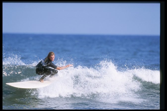 Hvordan Riktig Ride Longboard for Surfing