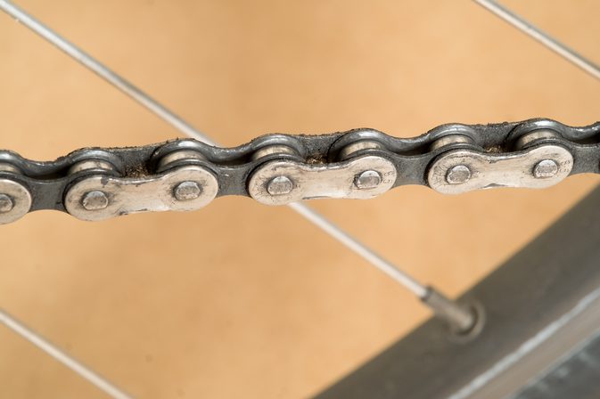 Sådan tager du en kæde ud af en cykel uden værktøj