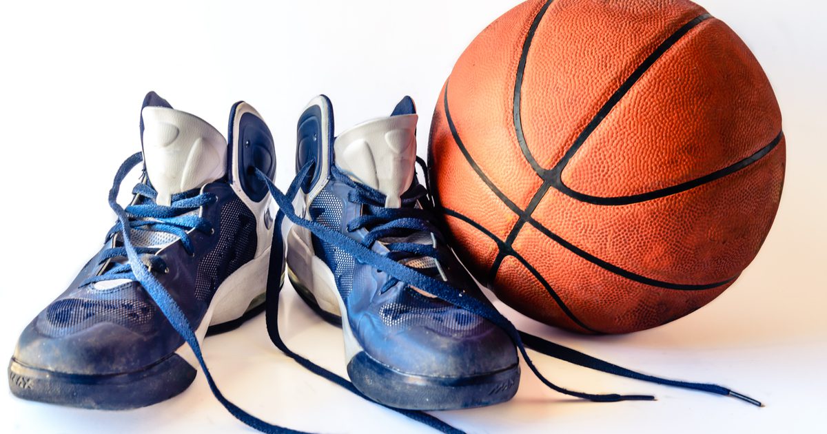 Kako povezati košarkarske čevlje
