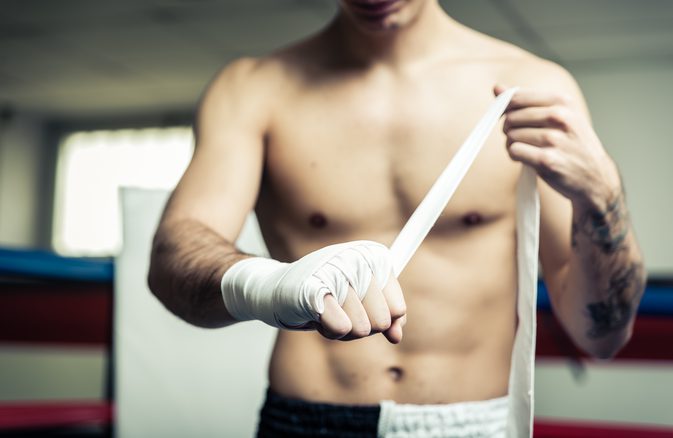 Hoe te trainen voor Bare Knuckle Boxing