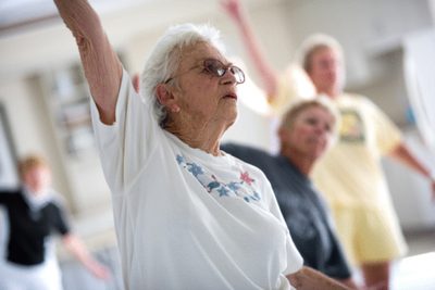 Is er een oefenprogramma genaamd Silver Slippers for Seniors?