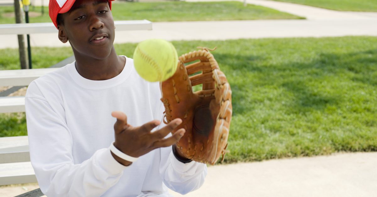 Newtonove zákony pohybu a softball