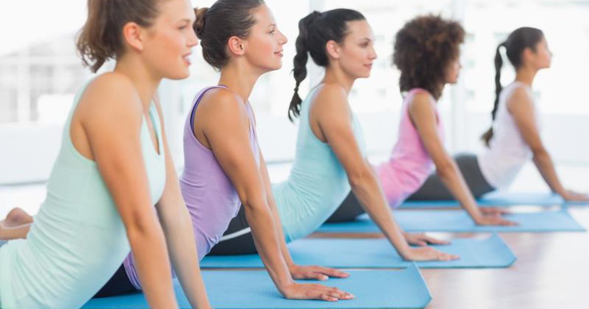 Lätta bröststramhet med yoga