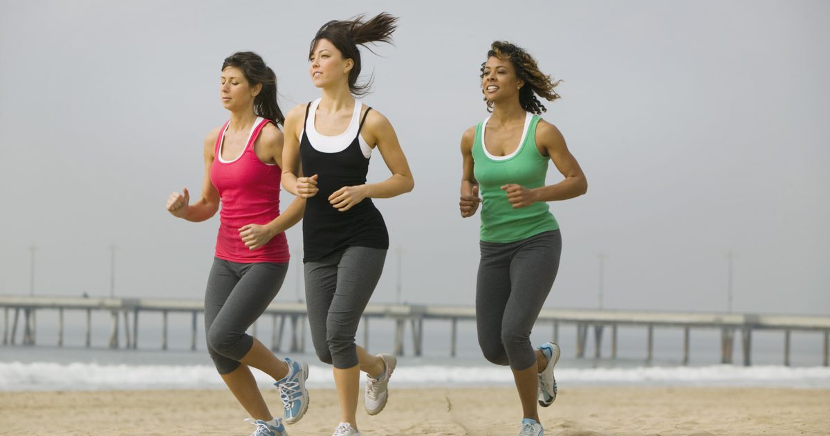 जॉगिंग करते समय महिलाओं को अंडरवियर पहनना चाहिए?