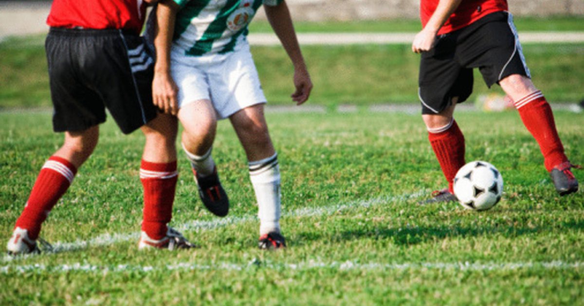 تمارين كرة القدم التدريب للبالغين