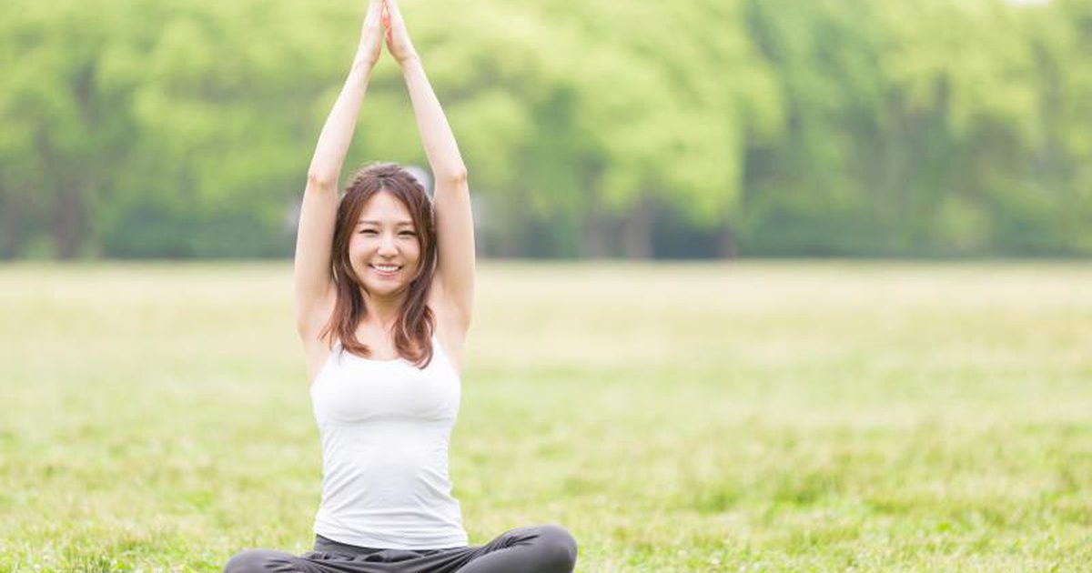 Duchovný význam postojov jogy