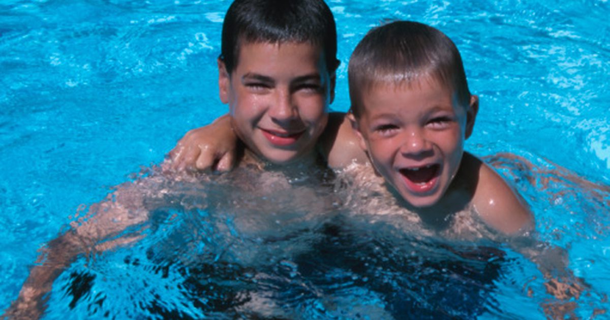 Svømmelektionsplaner for barn