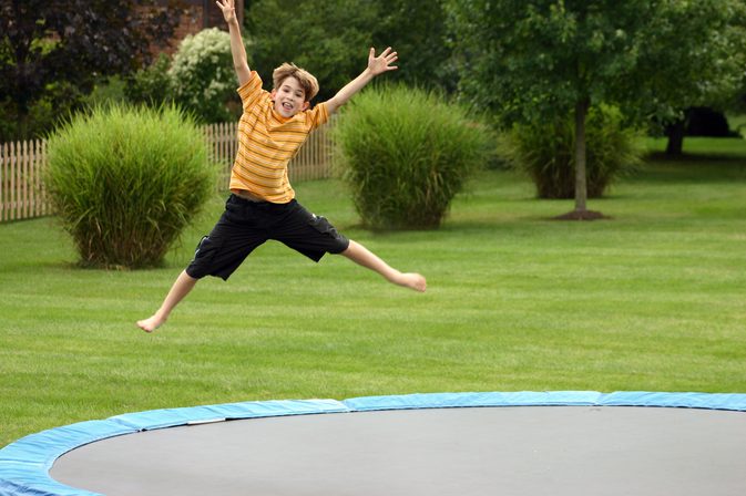 Ćwiczenia trampoliny dla utraty wagi