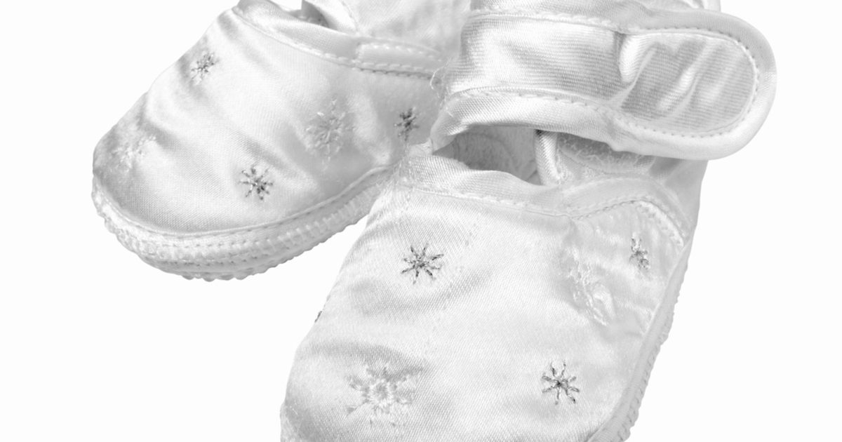Kakšne so prednosti mehkih soled čevljev za dojenčke?