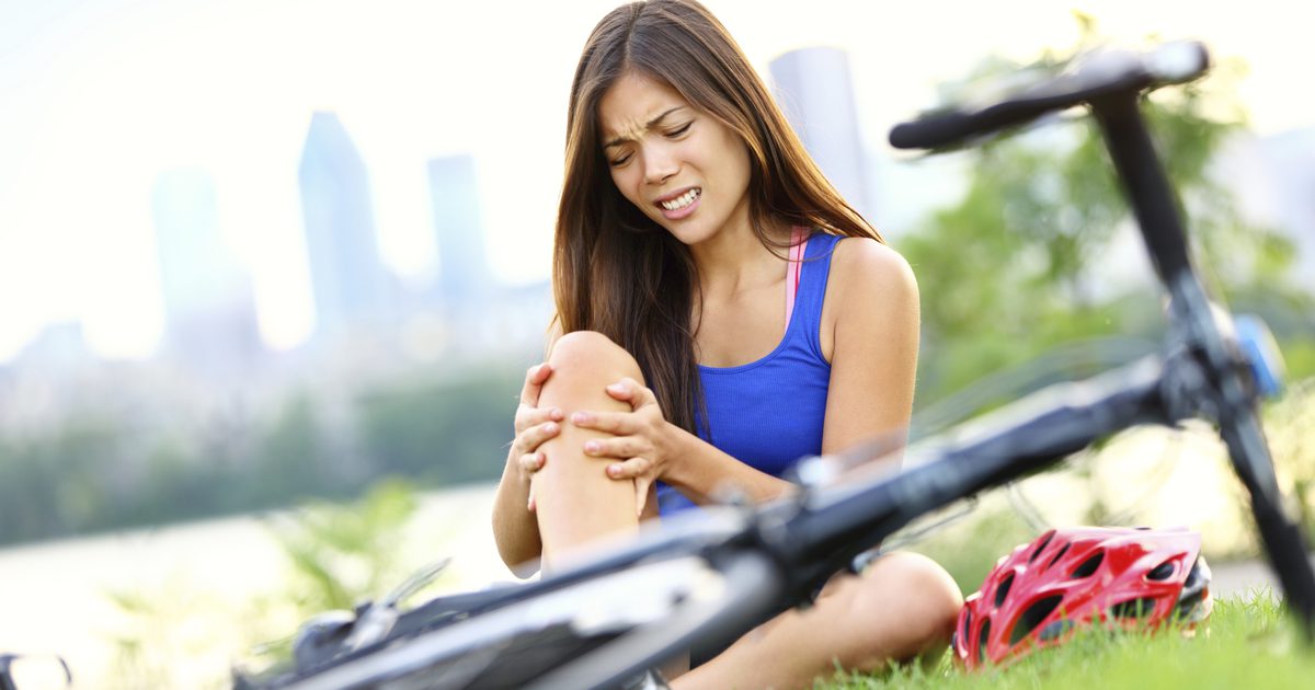 Какво причинява коляното ви да поп при езда на велосипед?