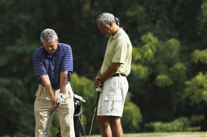 Wat is de juiste polsactie voor een golfswing?