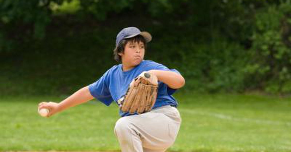 Jakie mięśnie są używane do rzucania baseballa?