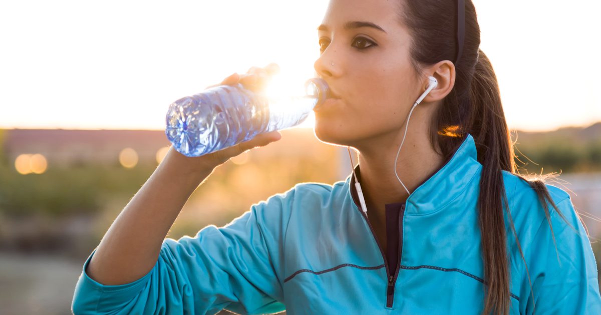 Hvorfor får folk tørst etter å ha trent?