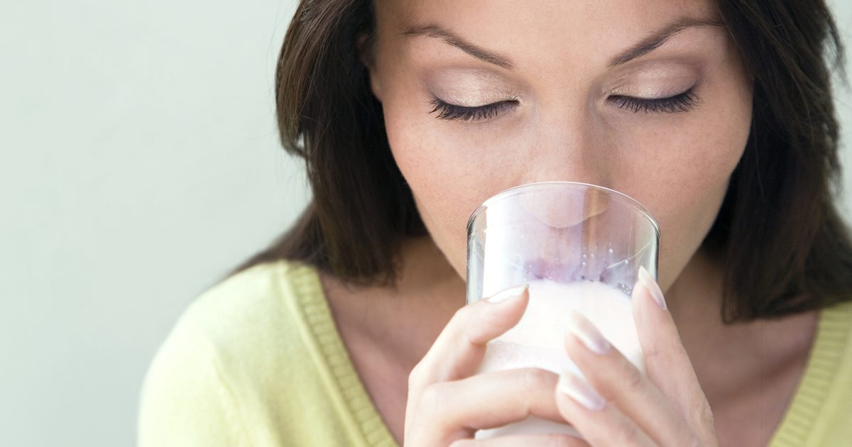 Mlieko na pitie pred lôžkom na zvýšenie hmotnosti