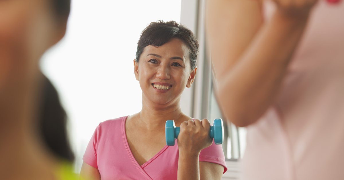 كيف يمكن للمرأة أن تفقد الوزن بسرعة مع ممارسة روتينية؟