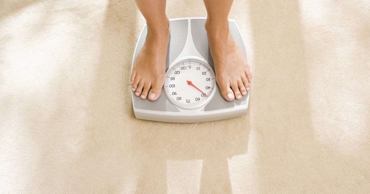 Hur mycket kan vikten fluktuera från morgon till natt?
