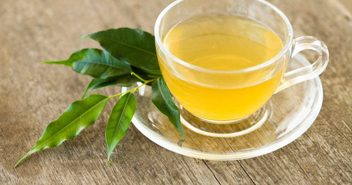 Hvordan man drikker grøn te og citronsaft uden sukker at tabe sig