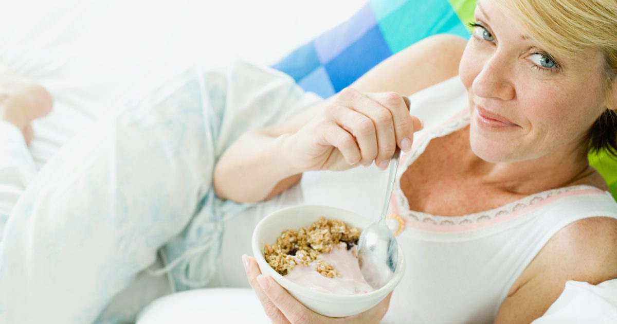 Joghurt zum Frühstück, um Gewicht zu verlieren